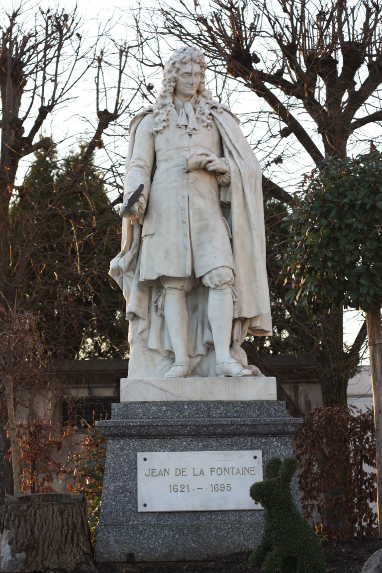 Jean de La Fontaine - Sculpture par Charles-René Laitié - Jardin public à Chateau-Thierry - 1822